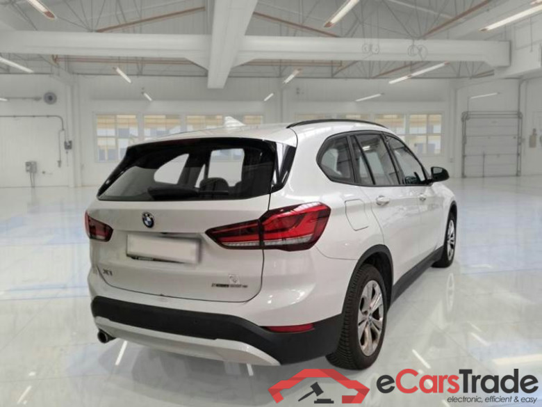 BMW X1 / 2019 / 5P / SUV XDRIVE 25E BUSINESS ADVANTAGE AUTOMATICO #2