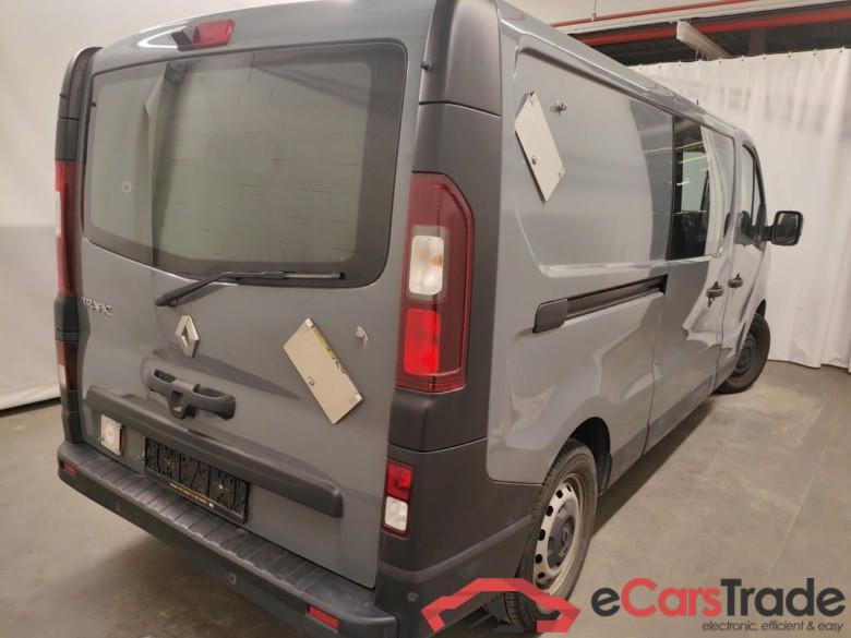 Renault Trafic L2H1 dCi 130 Confort DC 2.9T 5d #2
