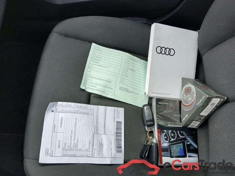 AUDI A3 / 2020 / 5P / berlina con portón Sportback Advanced 35 TDI 110kW (150CV) #5