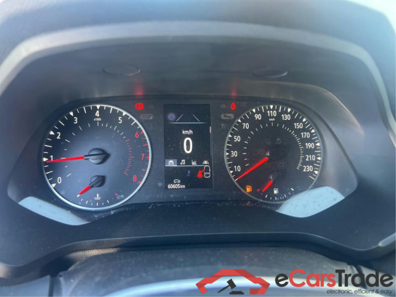 RENAULT Captur / 2020 / 5P / todoterreno equilibre TCe 74 kW (100CV) GLP #4