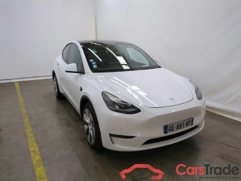 TESLA Model Y / 2020 / 5P / SUV Long Range Dual Motor AWD #4