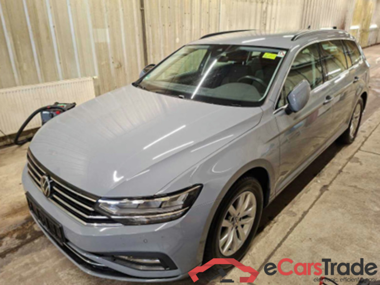 Passat Variant Business 2.0 TDI 110KW MT6 E6d #1