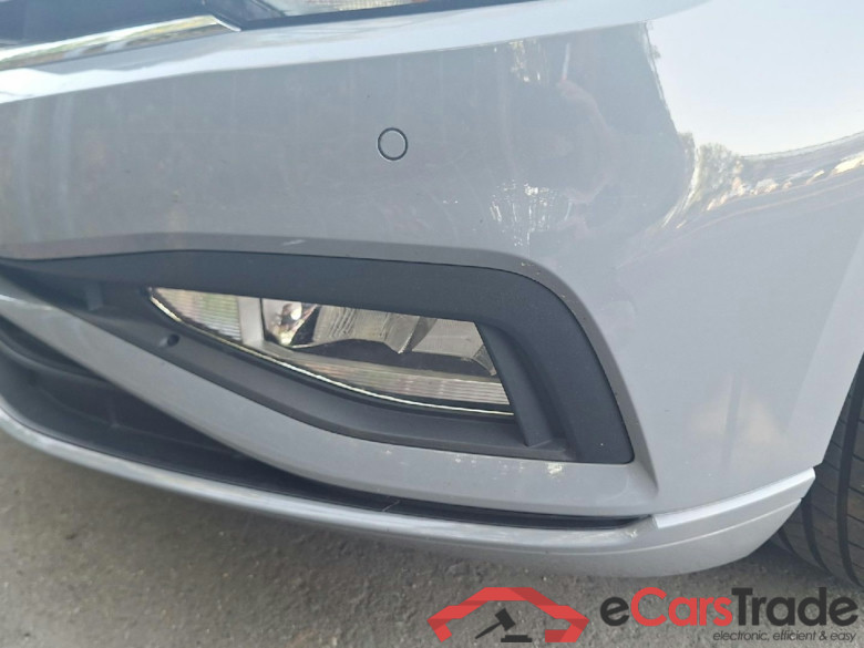 Passat Variant 2.0 TDI 90KW AT7 E6d #3