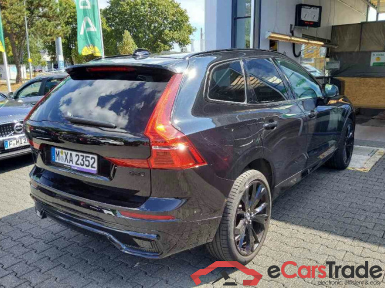 Volvo XC60 (03.2017->) DE - SUV5 B5 (Benzin) AWD EU6d, Plus Black Edition Mild-Hybrid, (Facelift) 2023 #3