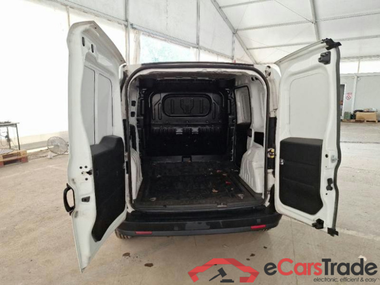 FIAT DOBLÒ CARGO / 2014 / 4P / VETT. FURGONATA 1.6 MULTIJET 16V 105CV SX EURO 6 #6