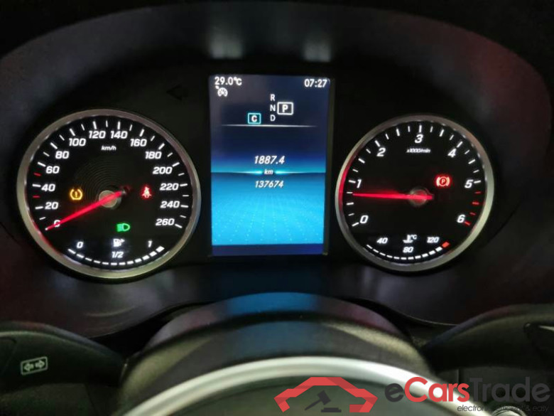 MERCEDES-BENZ GLC / 2019 / 5P / SUV 220 D 4MATIC BUSINESS EXTRA AUT. #4