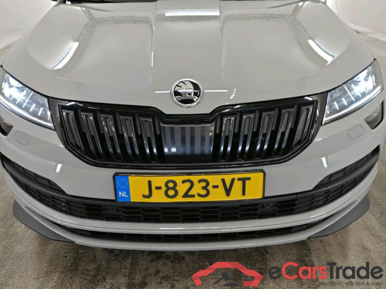 Skoda Karoq 1.5 TSI ACT Greentech Sportline Business 5d #5