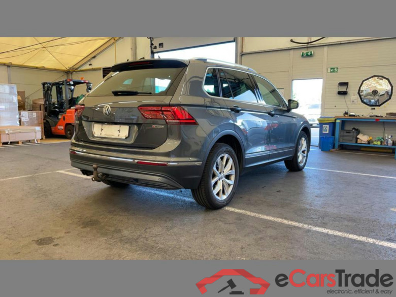 VOLKSWAGEN Tiguan 1.4 TSI 4Motion Highline BMT DSG #4