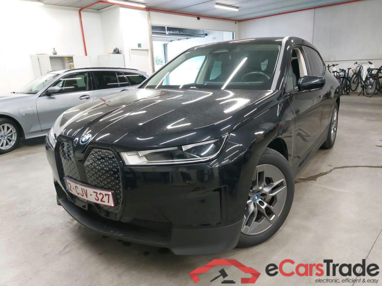 BMW I - BMW IX xDrive40 326PK With Design Atelier Interior & Comfort Access & Shadow Line & Electric Trailer Hook  * ELECTRIC * #1