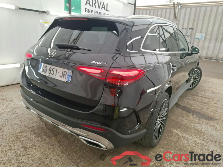 MERCEDES-BENZ GLC / 2022 / 5P / SUV GLC 400 e AMG Line 4MATIC #4