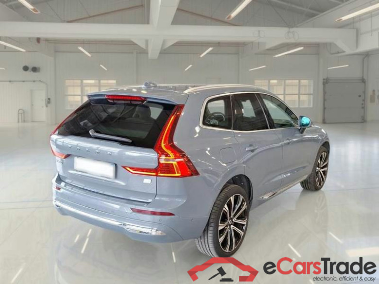 VOLVO XC60 / 2021 / 5P / SUV T6 PLUG-IN AWD AUTO RECHARGE INSCR. #2