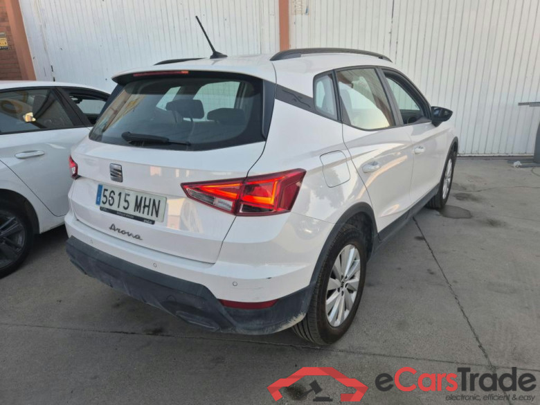 SEAT Arona / 2021 / 5P / todoterreno 1.0 TSI 81kW (110CV) Style XL(SP) #2