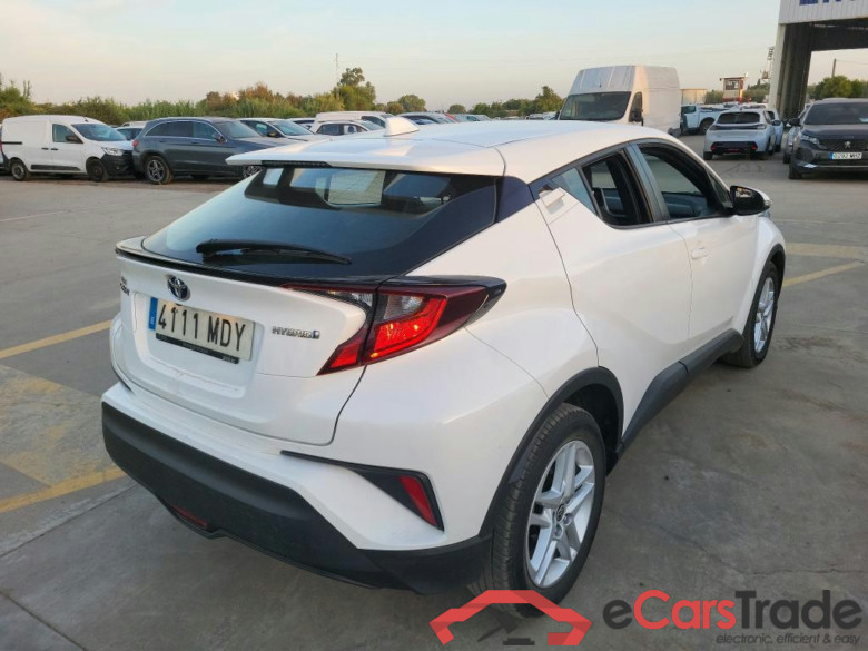 TOYOTA C-HR / 2019 / 5P / todoterreno 1.8 125H Active #2