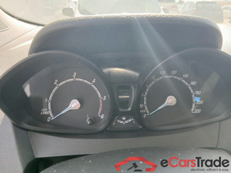 FORD Transit Courier/2014/4P/furgón der.turis Van 1.5 TDCi 75kW Trend #6
