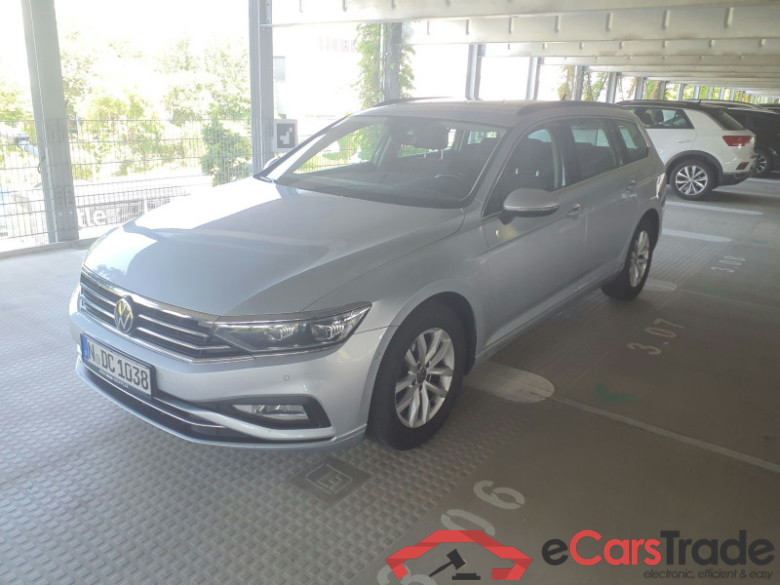 Volkswagen Passat  #2