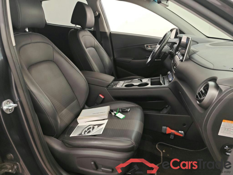 Hyundai KONA Limited Electric 64 kWh 5d #3