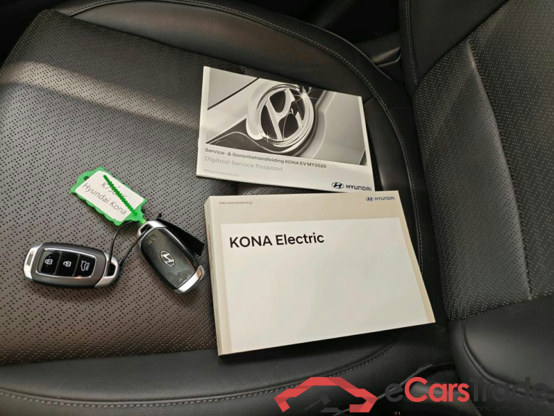Hyundai KONA Limited Electric 64 kWh 5d #4