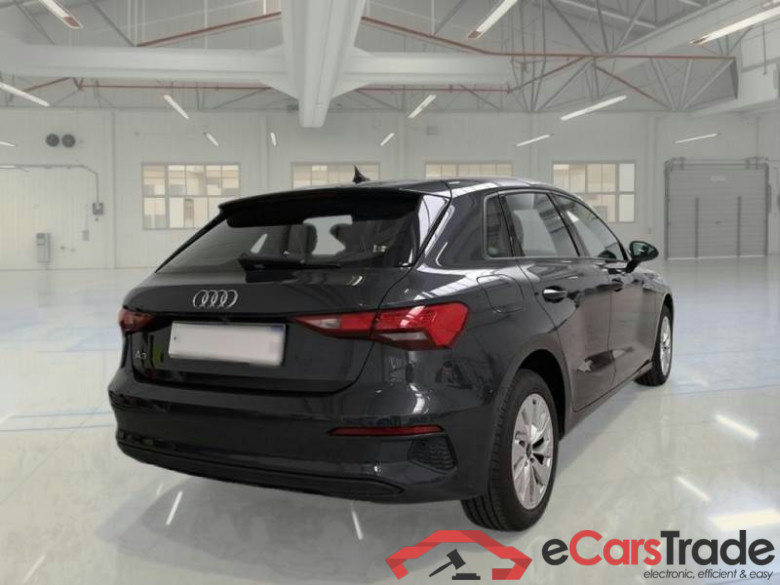 AUDI A3 / 2020 / 5P / BERLINA 40 TFSI E S TRONIC BUSINESS S.BACK #2