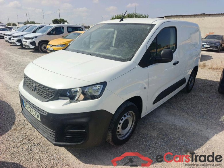 PEUGEOT Partner / 2018 / 3P / furgón derivado de turismo Pro Standard 600kg BlueHDi 73kW #1