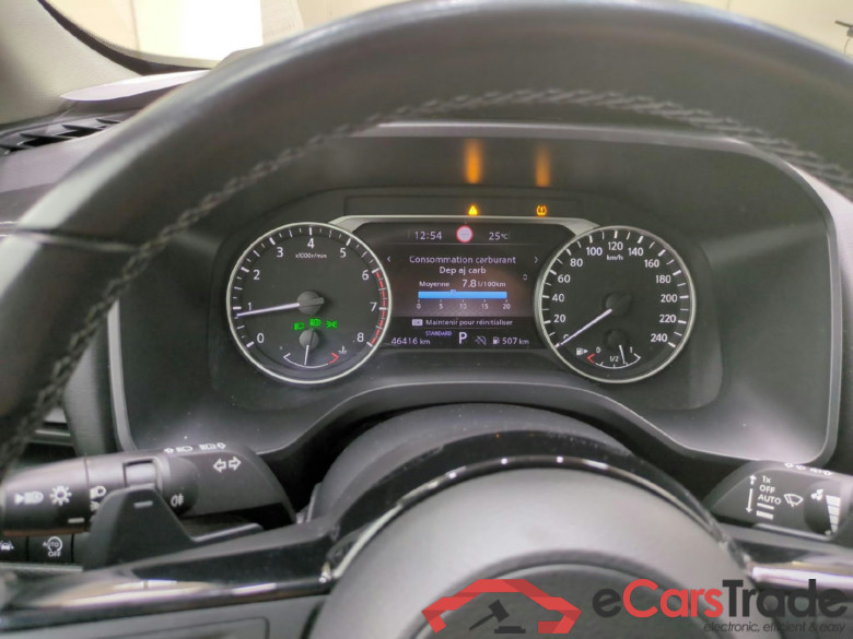NISSAN Qashqai / 2021 / 5P / Crossover 1.3 MHEV 158ch Xtronic Acenta #6