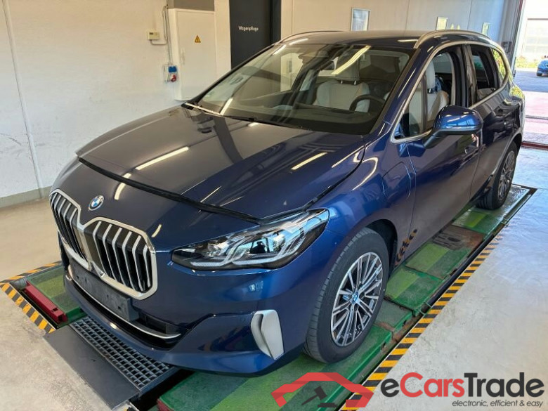 BMW 230e Active Tourer Plug-In Hybrid xDrive Luxury Aut. LED Head-Up LC-Pro Navi-Pro Sport-Leather KeylessGo Camera Klima PDC ...