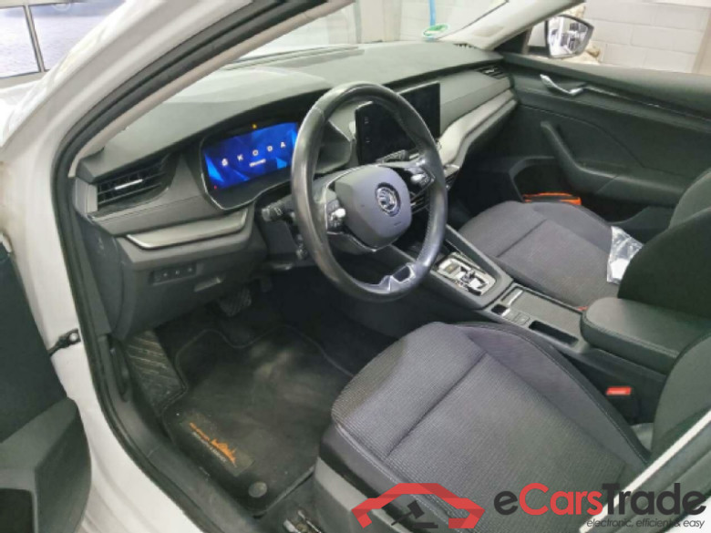 Skoda Octavia Combi (NX5)(01.2020->) DE - Kb5 2.0 TDI DPF EU6d, Ambition, 2020 - 2023 #3
