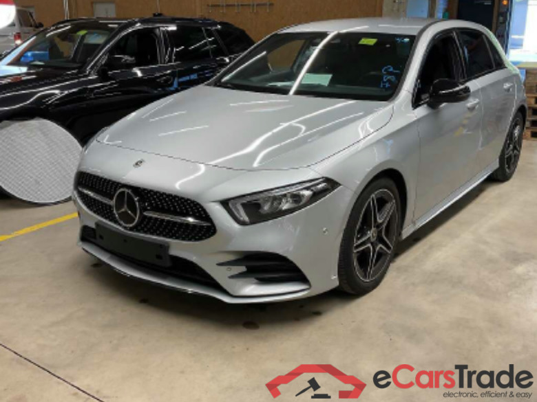 MERCEDES-BENZ A-Klasse A 200 d 8G-DCT AMG Line 5d 110kW #1