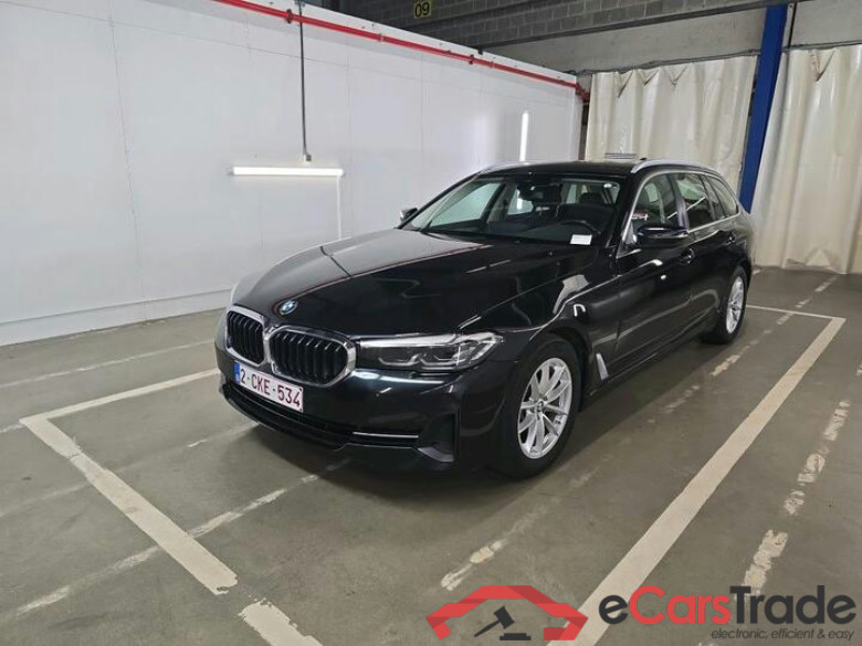 BMW 5 Reeks Touring 5 Reeks Touring 518d Aut. (100 kW) (Mild Hybrid) 100kW/136pk  5D/P Auto-8 #1