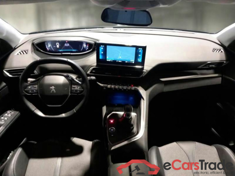 PEUGEOT 3008 / 2020 / 5P / SUV BLUEHDI 130 SeS ALLURE #3