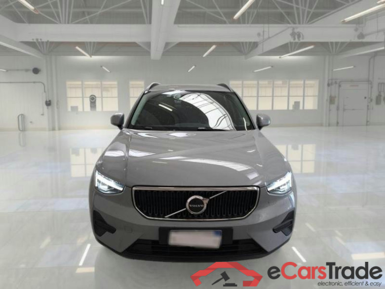 VOLVO XC40 / 2021 / 5P / SUV B3 automatico Essential #6