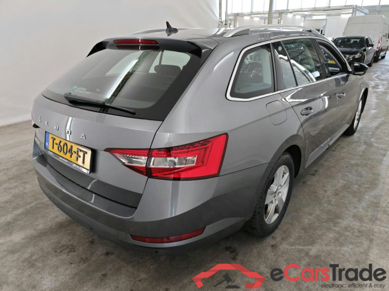 Škoda Superb Combi 1.5 TSI ACT DSG Business Edition 5d #2