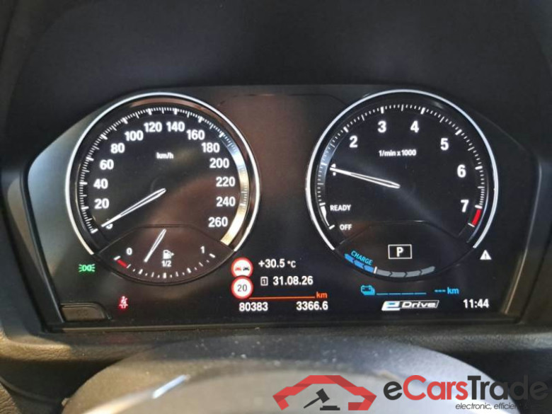 BMW X1 / 2019 / 5P / SUV XDRIVE 25E BUSINESS ADVANTAGE AUTOMATICO #4