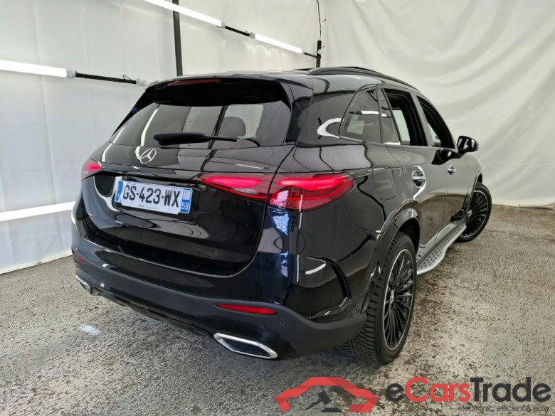MERCEDES-BENZ GLC / 2022 / 5P / SUV GLC 300 de AMG Line 4MATIC #3