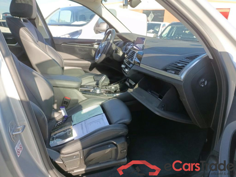 BMW X3 / 2017 / 5P / todoterreno xDrive30e #6