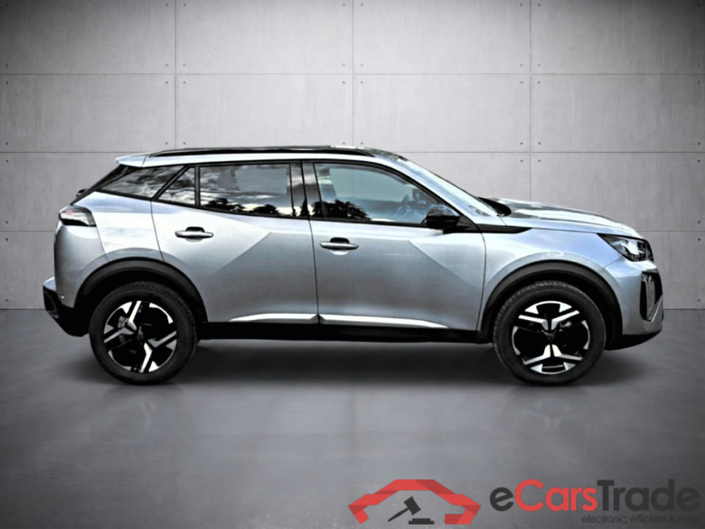 Peugeot 2008 Allure 1.2 100 #4
