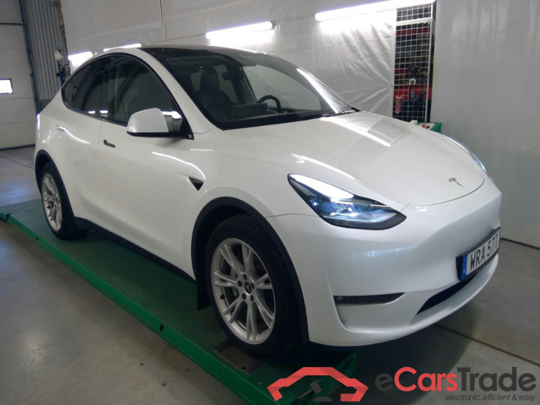Tesla MODEL Y Long Range AWD 5d #2