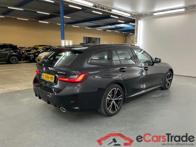 BMW 3-SERIE TOURING 330e #4