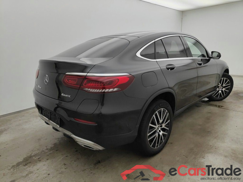 Mercedes-Benz GLC Coupé GLC 300 de Business Solution 4MATIC 5d #2