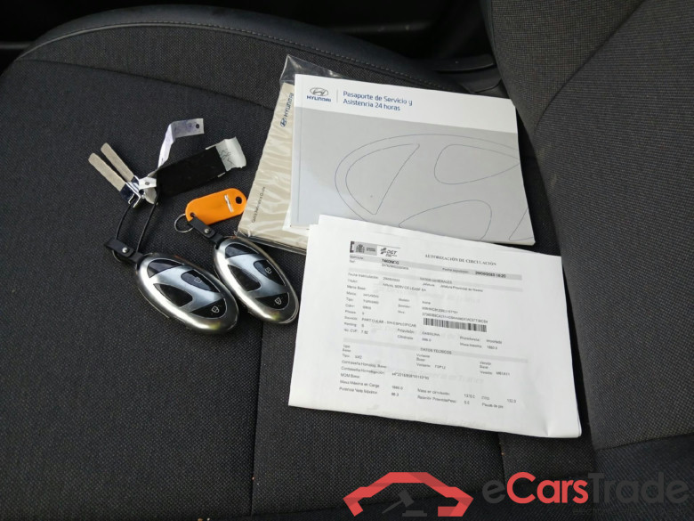 HYUNDAI Kona / 2023 / 5P / todoterreno 1.0 TGDI Tecno #5