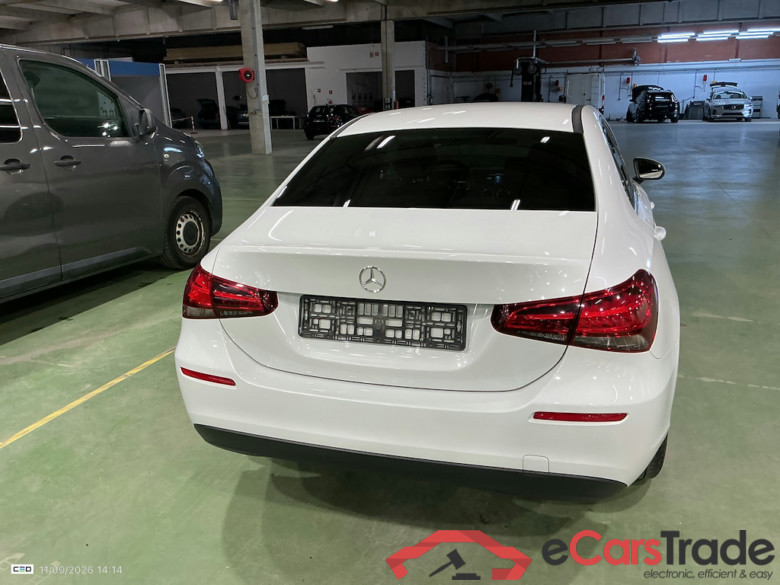 MERCEDES-BENZ CLASS A SEDAN DIESEL (V177) A 200 d #5