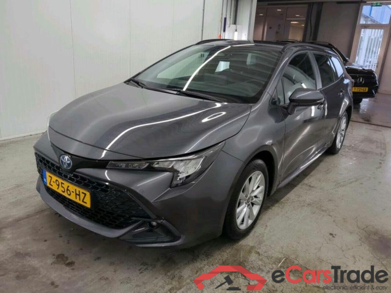 TOYOTA Corolla Touring Sports Hybrid 140 Active #1