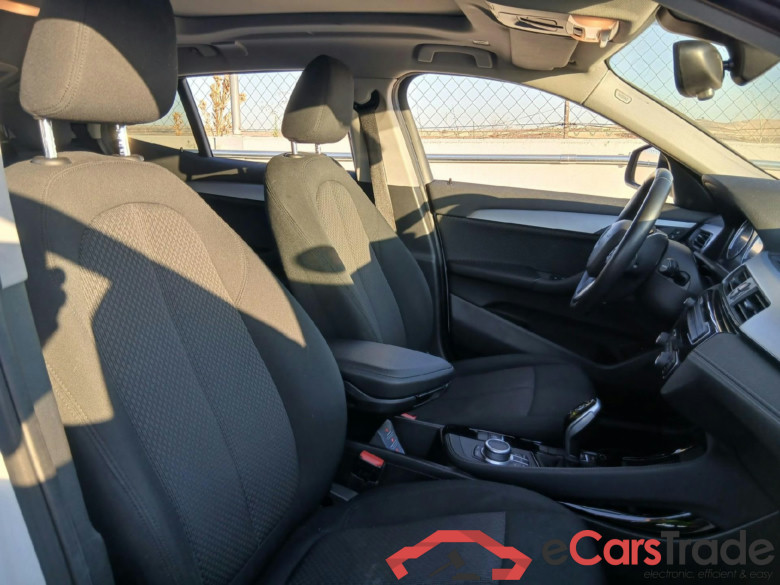 BMW X2 / 2017 / 5P / todoterreno sDrive18i (CX) #6