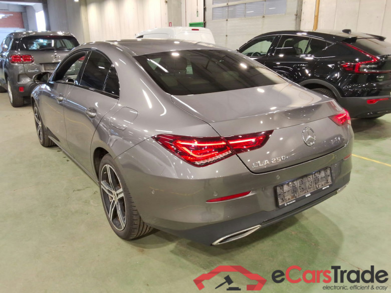MERCEDES-BENZ CLA 1.3 CLA 250 E LUXURY LINE DCT #2
