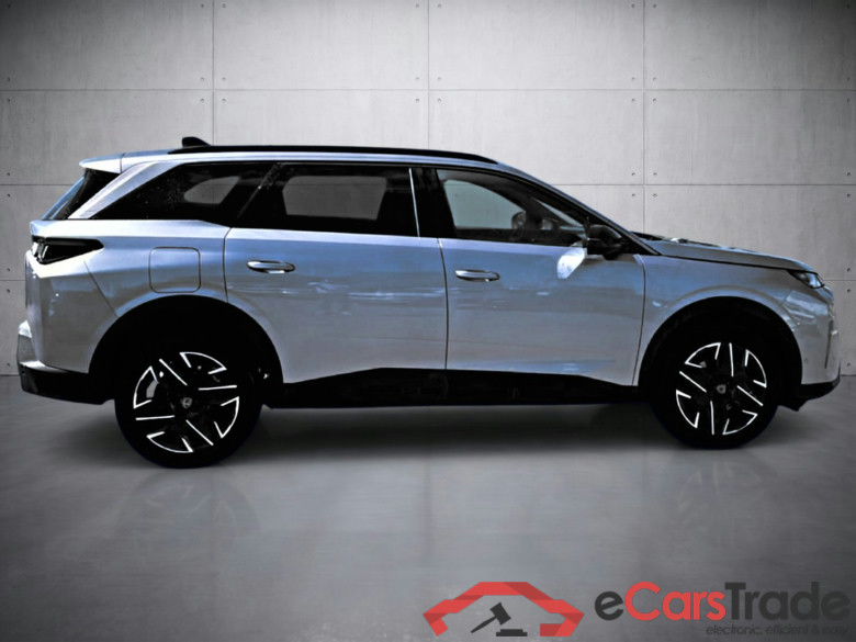 Peugeot 5008 Allure Hybrid 145 e-DCS6 #4