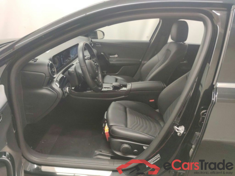 Mercedes-Benz A-Klasse A 180 Business Solution Aut. 5d #3