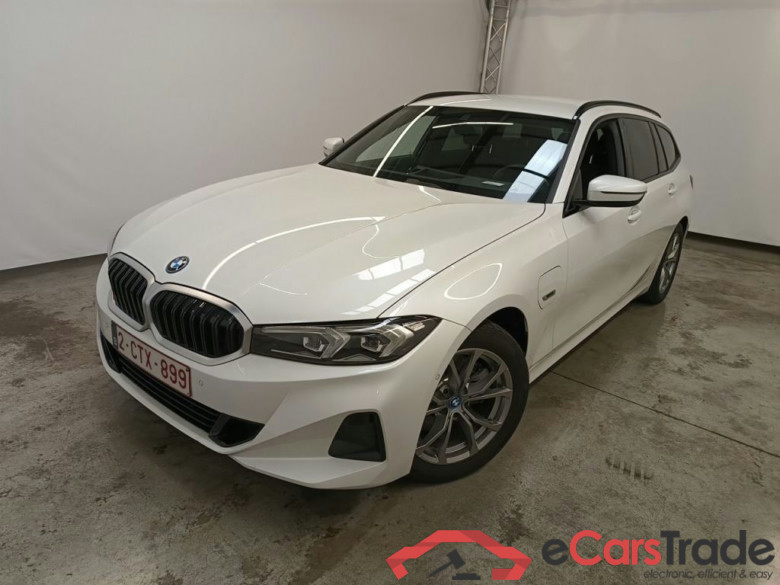 BMW 3 Reeks Touring 320e (150 kW) 5d