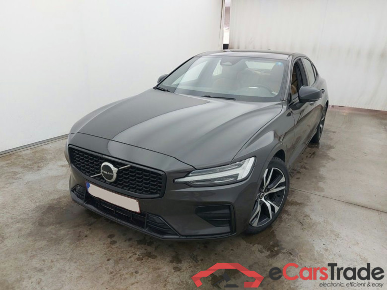 Volvo V60 2.0 B3 Mild-Hybrid Plus Aut. LED Virtual Harman/Kardon Crystal ACC Navi Sport-Leather KeylessGo Camera Klima PDC ...