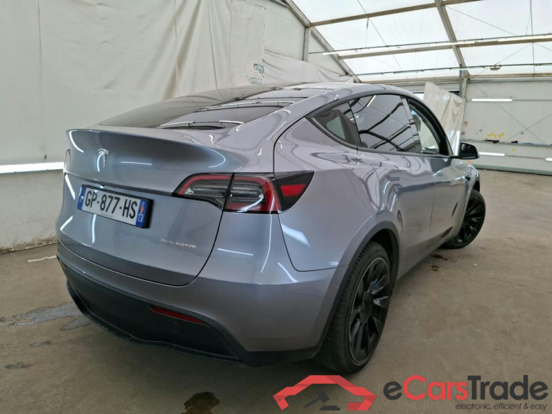 TESLA Model Y / 2020 / 5P / SUV Grande Autonomie Dual Motor AWD #4