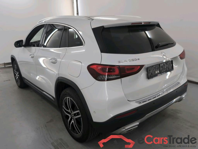 MERCEDES-BENZ GLA - Klasse 1.3 GLA 250 E DCT BUSINESS SOLUTION #3