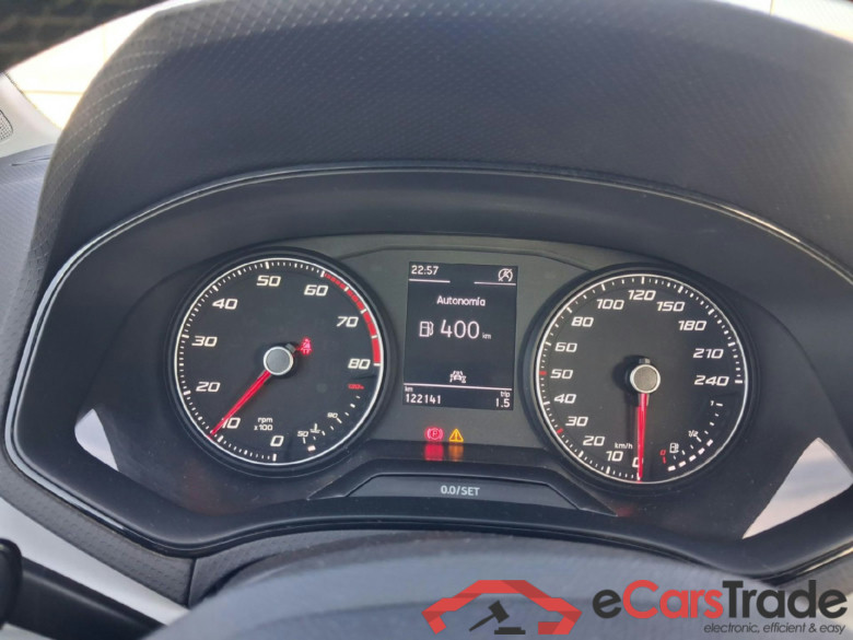 SEAT Ibiza / 2017 / 5P / berlina con portón 1.0 TSI 81kW (110CV) Style Plus(SP) #4
